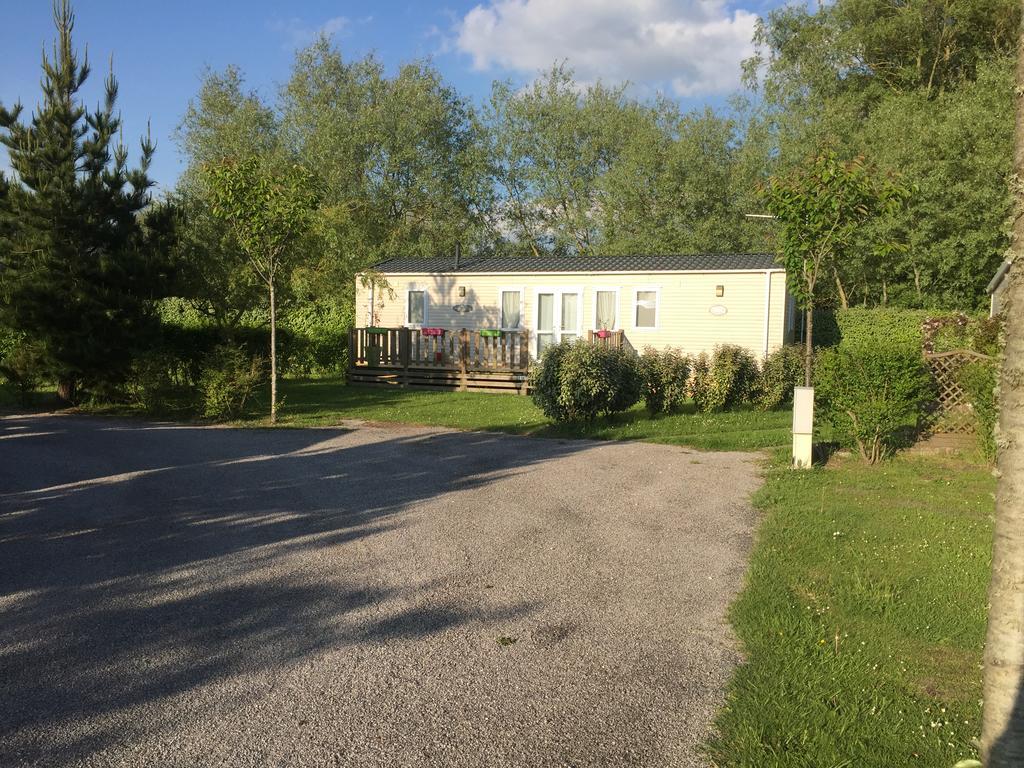 Camping Caravaning Les Cerisiers Berck Sur Mer Verton Exterior photo